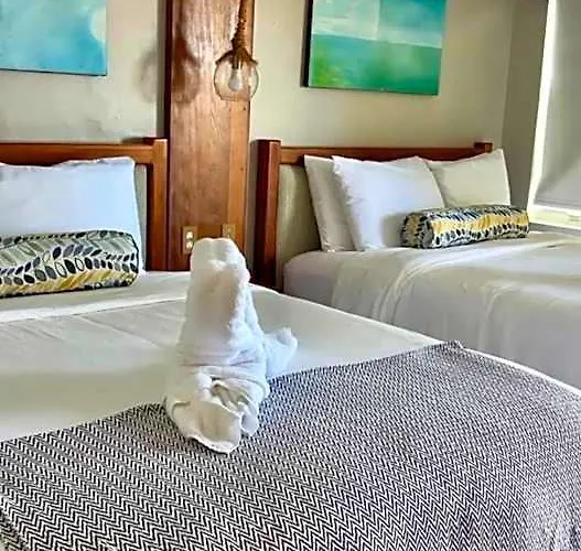 Mata Rocks Hotel 3*